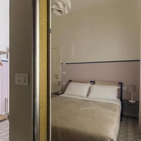 Πανσιόν Unico Art Decor 3*