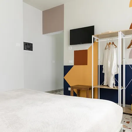 ゲストハウス Unico Art Decor オストゥーニ