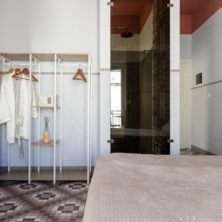 Unico Art Decor Konukevi 3*