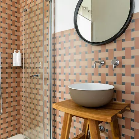 Unico Art Decor ゲストハウス 3*