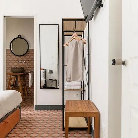 Unico Art Decor 3* オストゥーニ